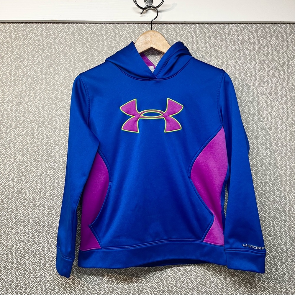 L Youth Under Armour Hooded Sweatshirt